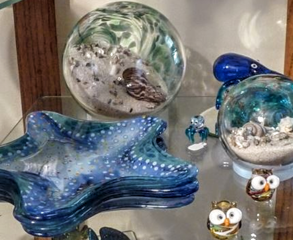 Lighthouse Gift Shop | 608 Front St, Mukilteo, WA 98275, USA | Phone: (425) 513-9602