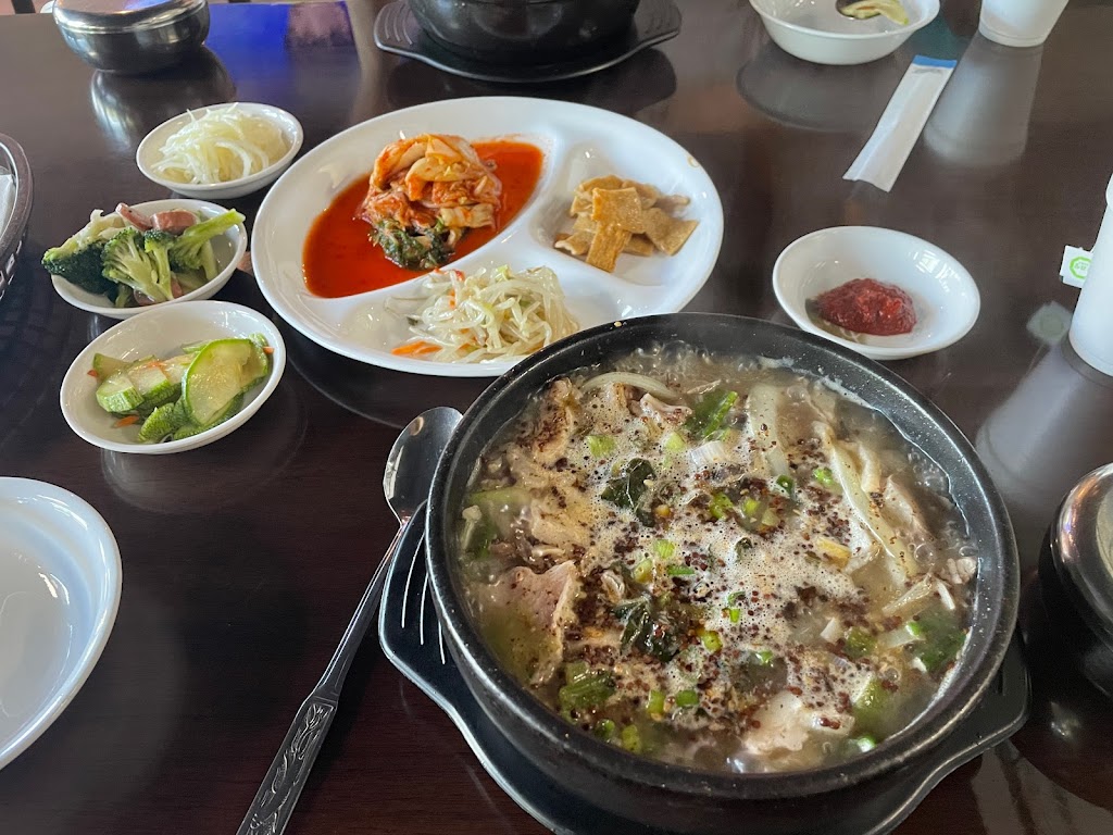 Kaya Korean Restaurant | 3925 Sedgebrook St #113, High Point, NC 27265, USA | Phone: (336) 841-0669