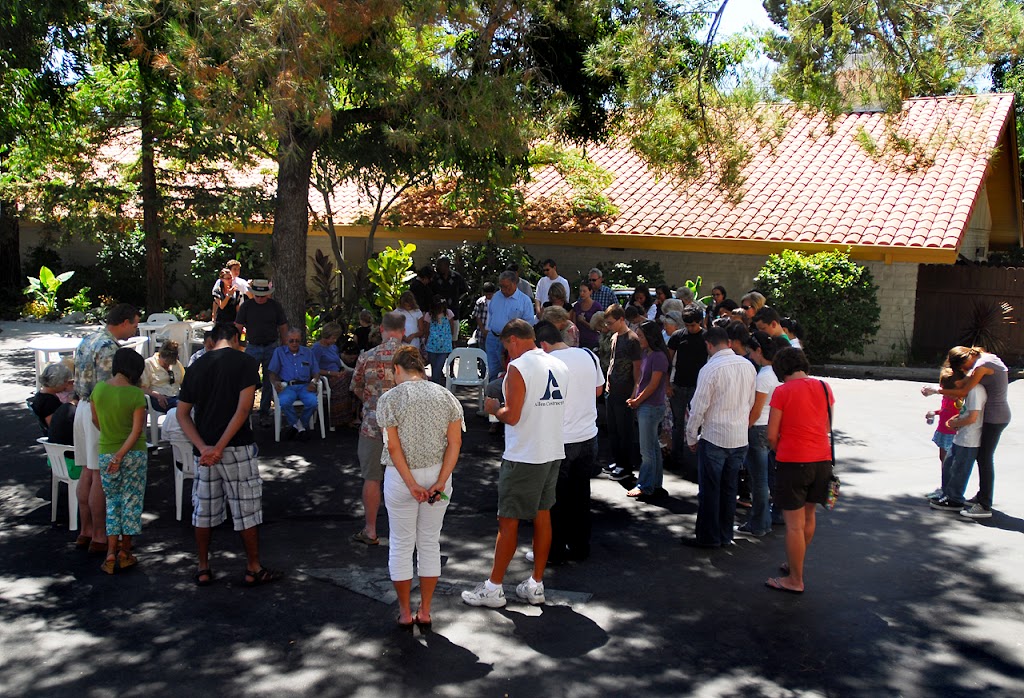Kingdom Hall of Jehovah’s Witnesses | 4450 Briggs Ave, Montrose, CA 91020, USA | Phone: (818) 249-1543