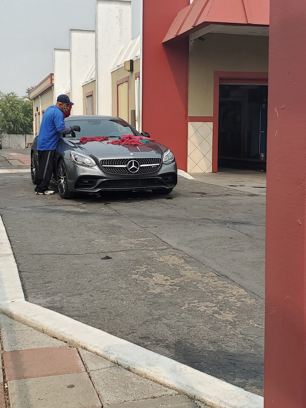 Magic Car Wash | 2813 Florin Rd, Sacramento, CA 95822, USA | Phone: (916) 429-1034