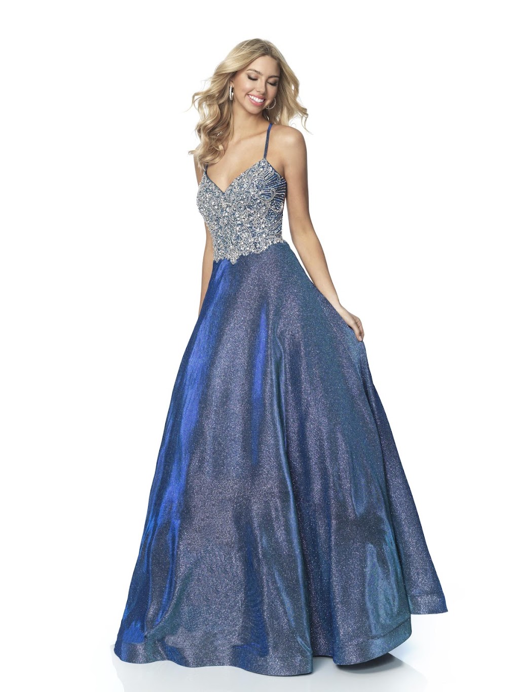 Formal Dresses For Less | 1445 Freeport Rd, Kittanning, PA 16201, USA | Phone: (724) 548-5026