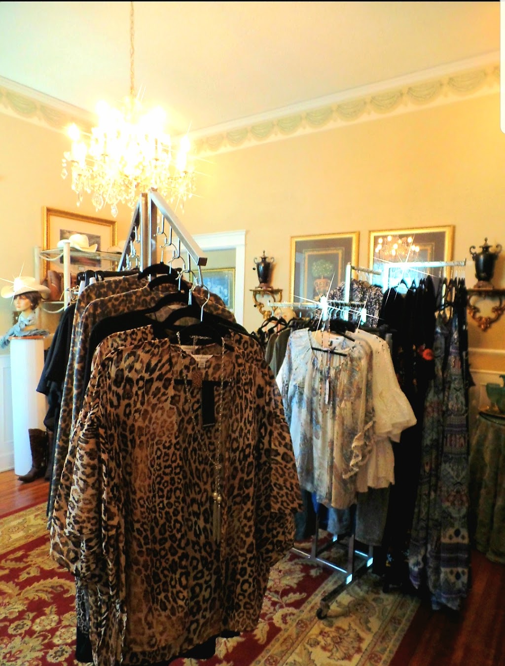 Heartland Boutique | 225 E Main St, Florence, CO 81226, USA | Phone: (719) 784-7620