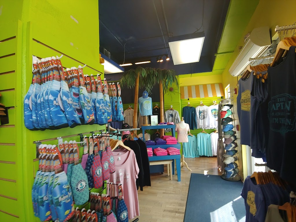 Three Coconuts Clothing Company | 180 Johns Pass Boardwalk West, Madeira Beach, FL 33708, USA | Phone: (727) 397-6191