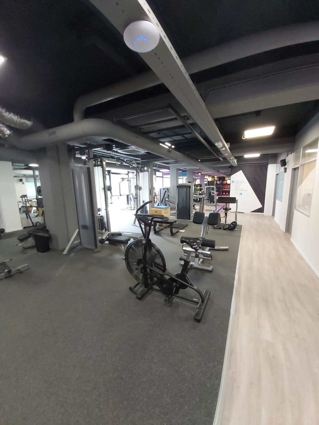 Anytime Fitness - Amsterdam-Zuidas | Wijenburg 90A, 1082 VW Amsterdam, Netherlands | Phone: 020 661 1908