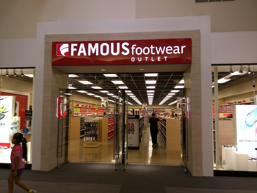 Famous Footwear | 3000 Grapevine Mills Pkwy Suite 250, Grapevine, TX 76051, USA | Phone: (469) 455-8807