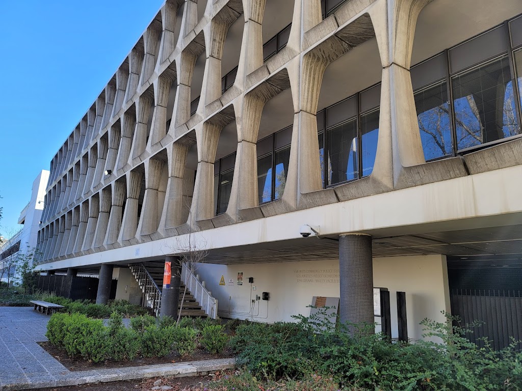 Los Angeles Police Department Van Nuys Station | 6240 Sylmar Ave, Van Nuys, CA 91401, USA | Phone: (818) 374-9500