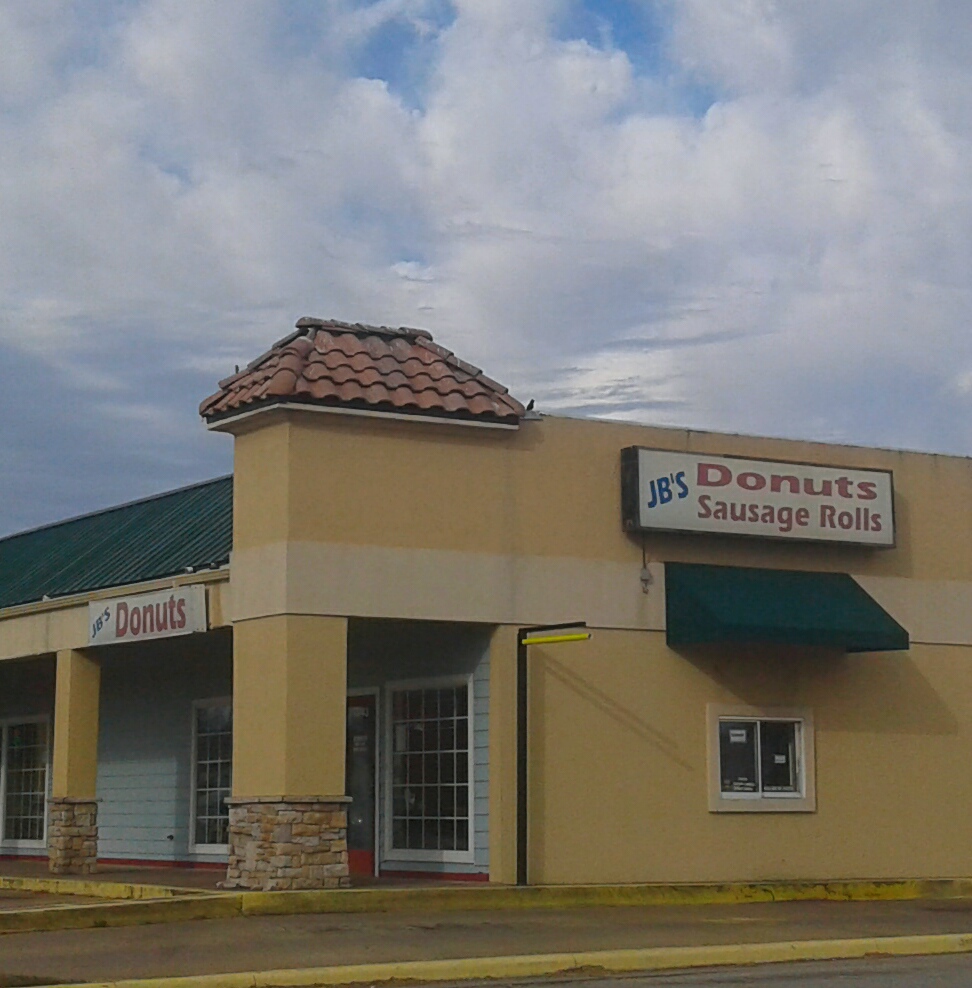 J Bs Donuts | 13743 OK-51, Coweta, OK 74429, USA | Phone: (918) 486-4022
