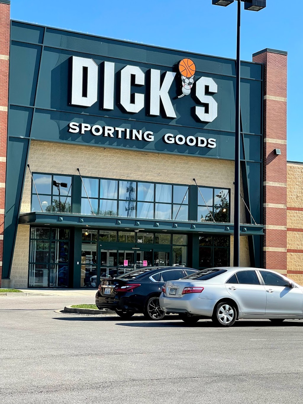 DICKS Sporting Goods | 2145 Lantern Ridge Dr, Richmond, KY 40475 | Phone: (859) 353-3009