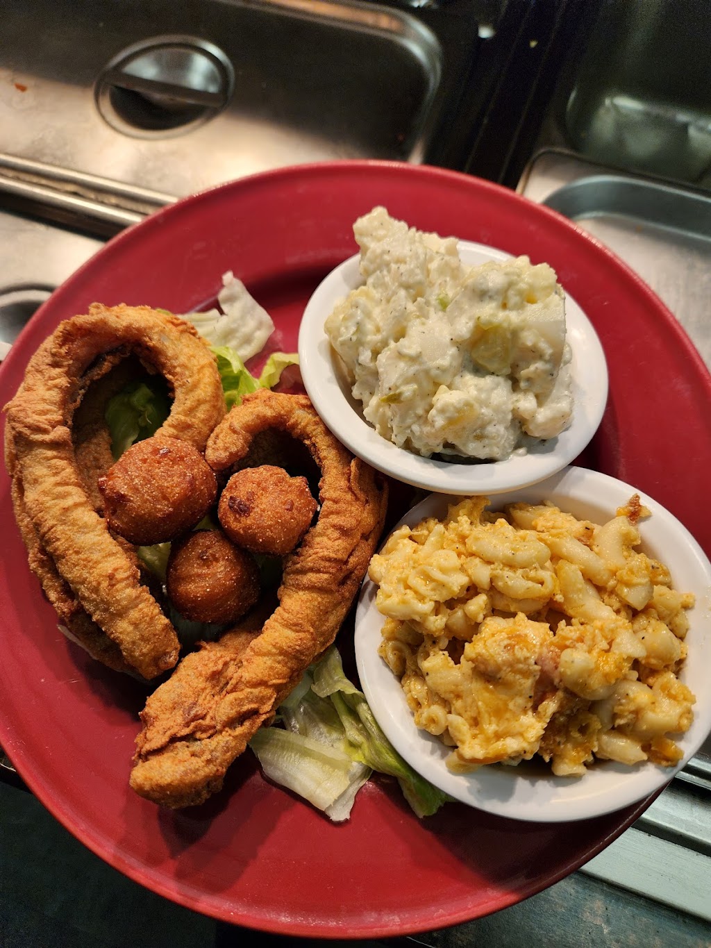 Circle II Restaurant | 205 S Hughes Blvd, Elizabeth City, NC 27909, USA | Phone: (252) 679-7183