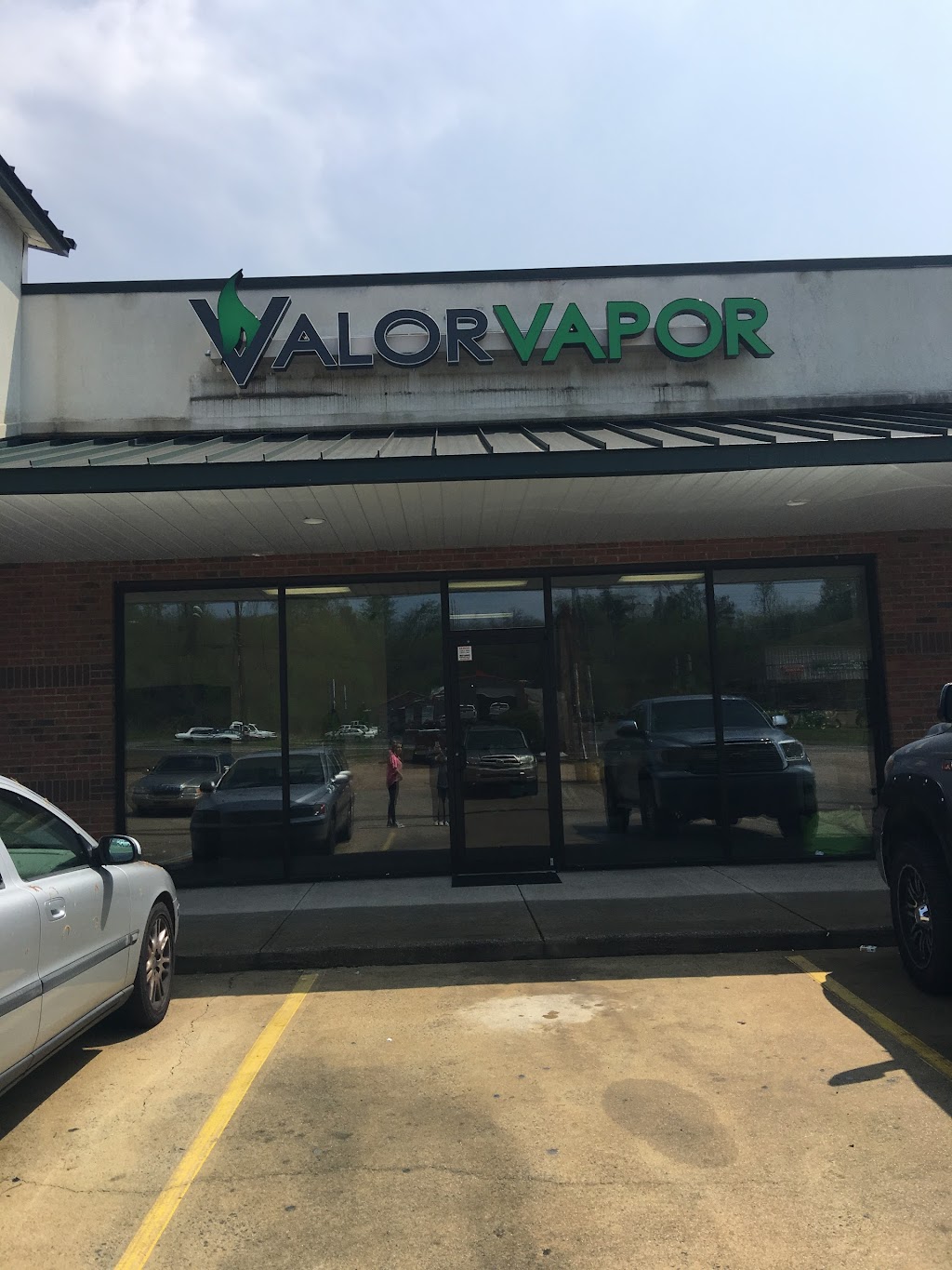 Valor Vapor | 925 Decatur Hwy #109, Fultondale, AL 35068, USA | Phone: (205) 438-6160