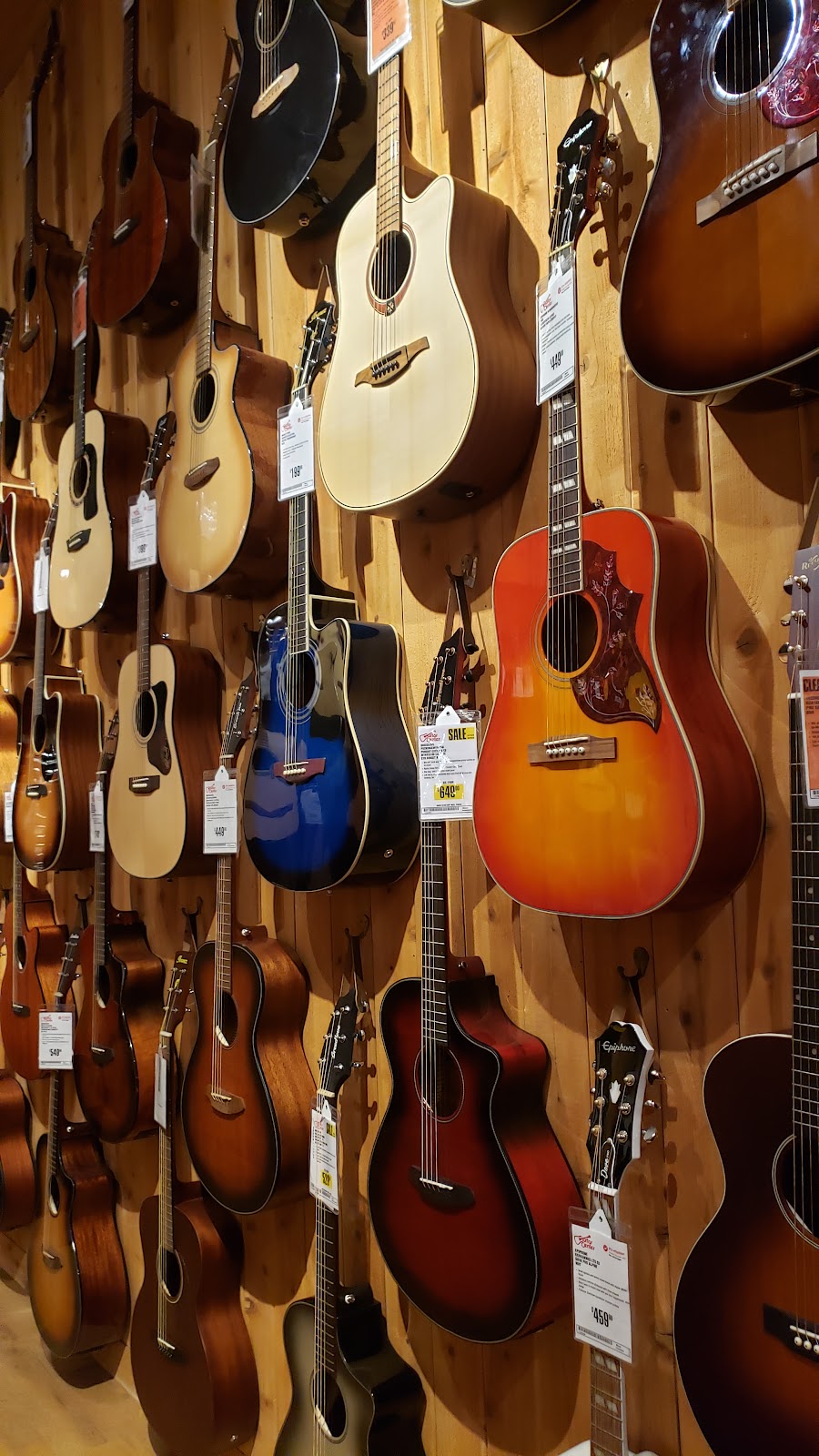 Guitar Center | 666 NJ-18, East Brunswick, NJ 08816 | Phone: (732) 257-8500