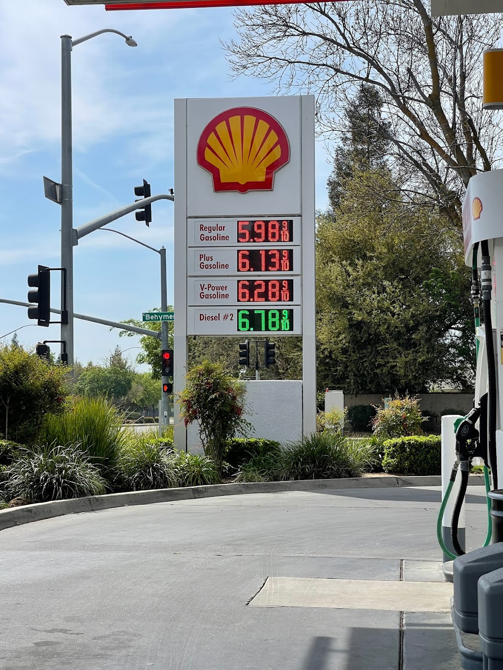 Shell | 10091 N Maple Ave, Fresno, CA 93730, USA | Phone: (559) 433-9370