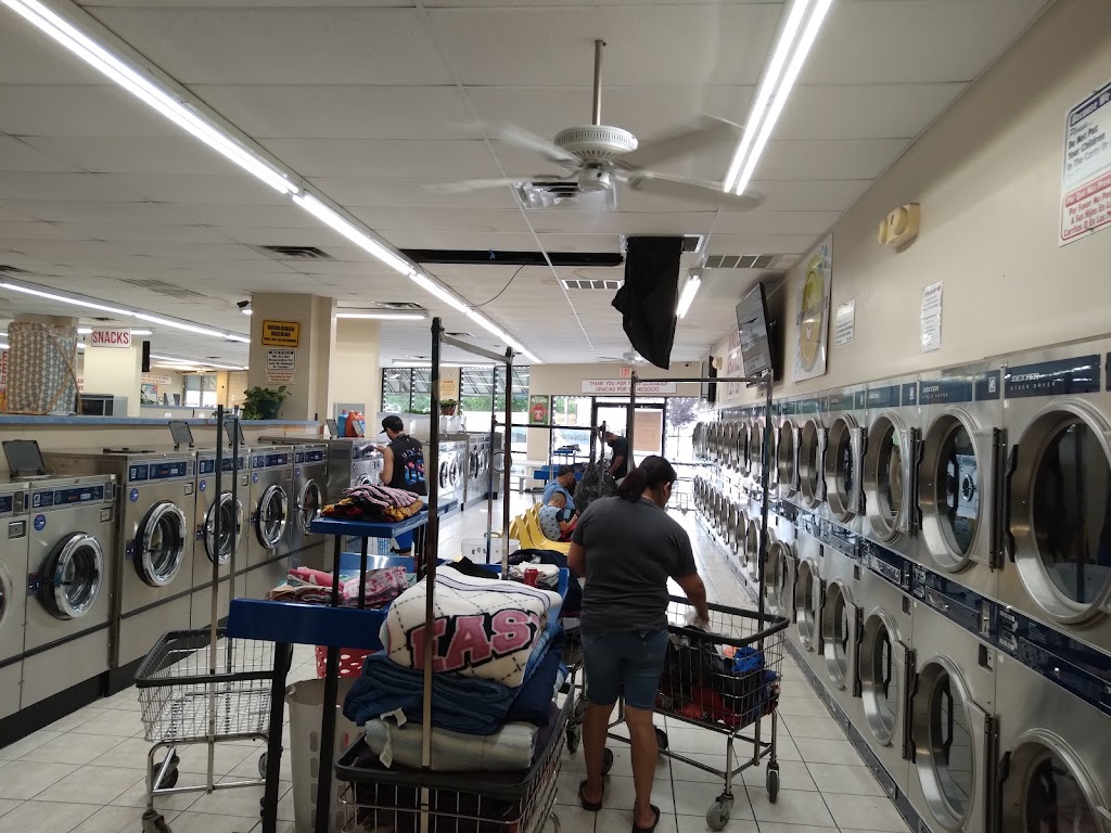 Super Coin Laundry | 2920 Cleburne Rd, Fort Worth, TX 76110, USA | Phone: (817) 922-9565