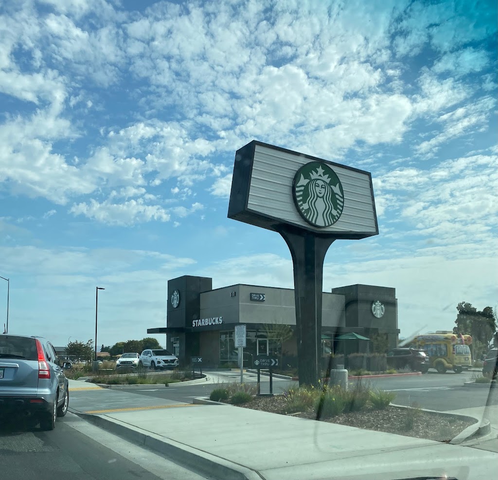 Starbucks | 111 San Felipe Rd, Hollister, CA 95023, USA | Phone: (831) 900-0209
