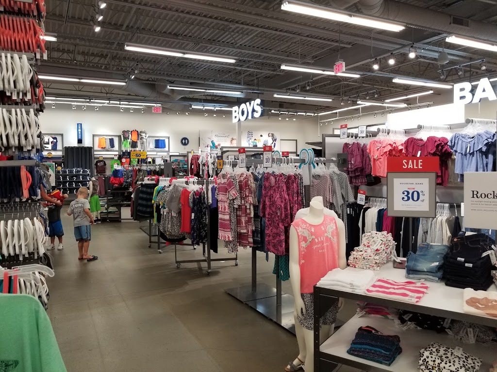 Old Navy - with Curbside Pickup | 1656 NW Chipman Rd, Lees Summit, MO 64081, USA | Phone: (816) 287-5997