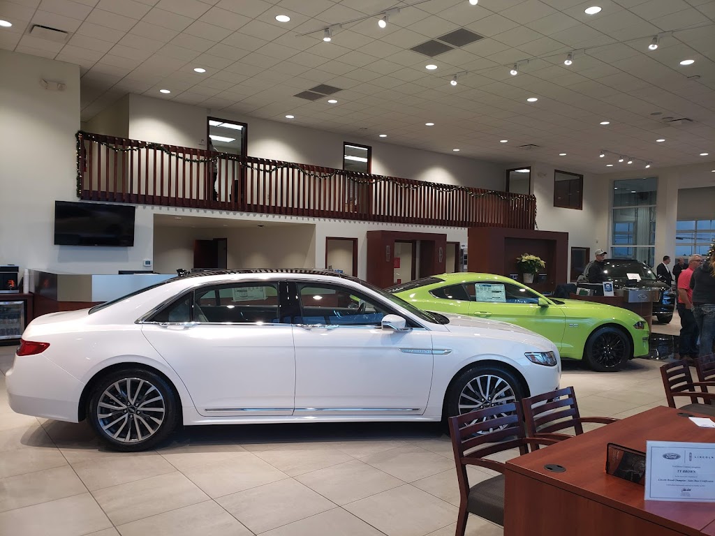 Sarchione Ford of Alliance | 2480 W State St, Alliance, OH 44601, USA | Phone: (330) 823-1128