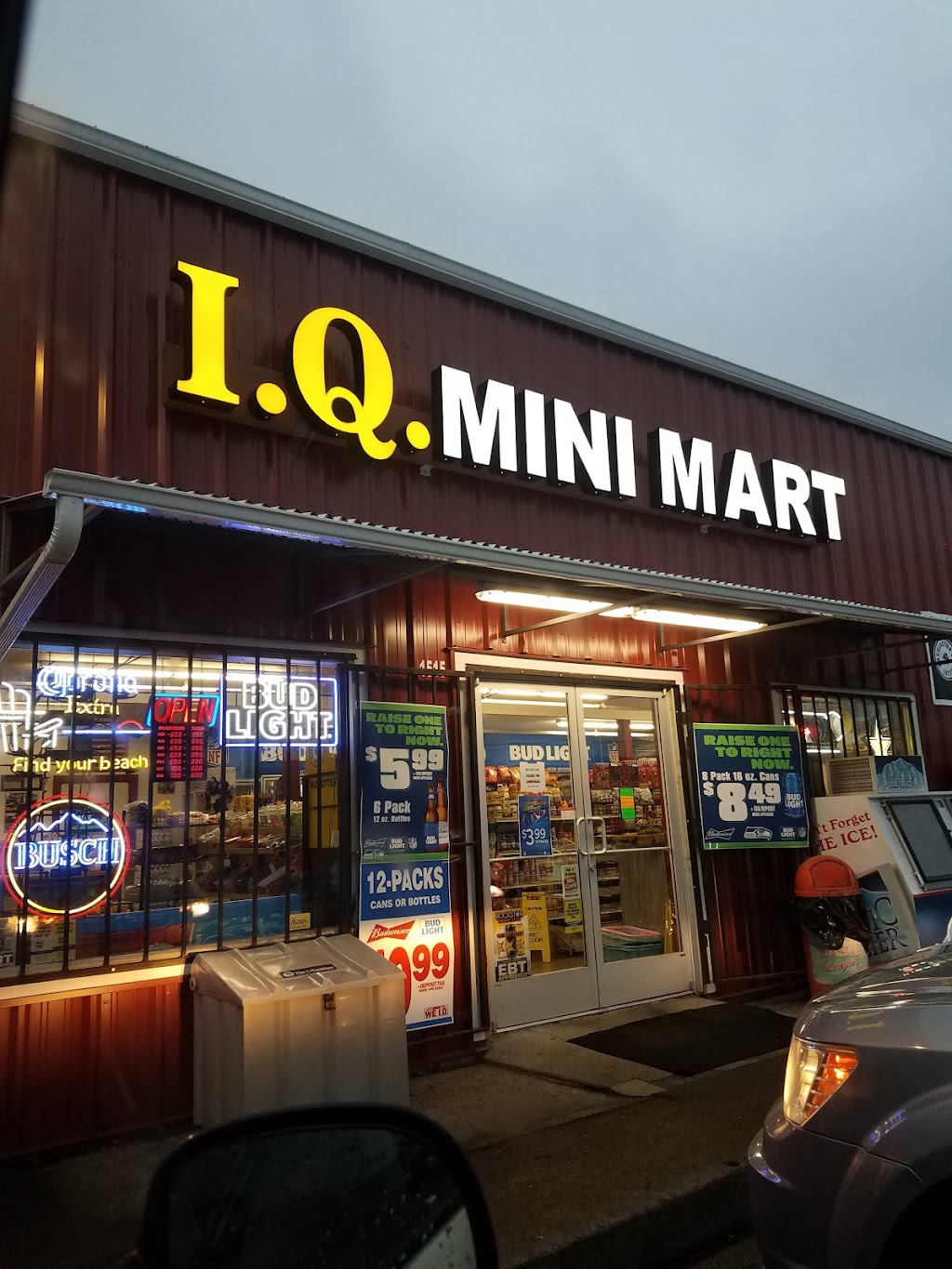 IQ Mini-Mart | 1515 S Parkway Ave, Battle Ground, WA 98604, USA | Phone: (360) 687-5144