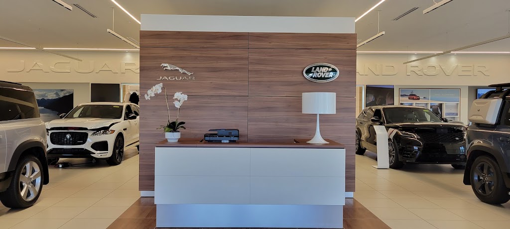 Land Rover Dayton | 648 N Springboro Pike, Dayton, OH 45449, USA | Phone: (844) 846-6616