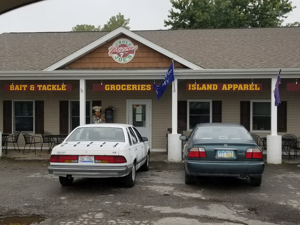 Middle Bass General Store with Bar and Restaurant | 940 Fox, Middle Bass, OH 43446, USA | Phone: (419) 285-2608