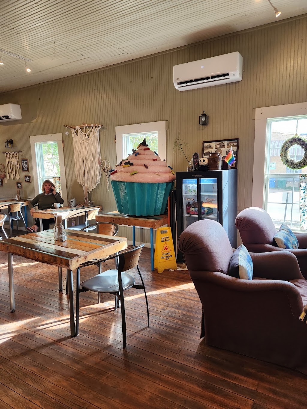 Tough Cookie Bakery | 601 Chestnut St D, Bastrop, TX 78602, USA | Phone: (512) 629-6936