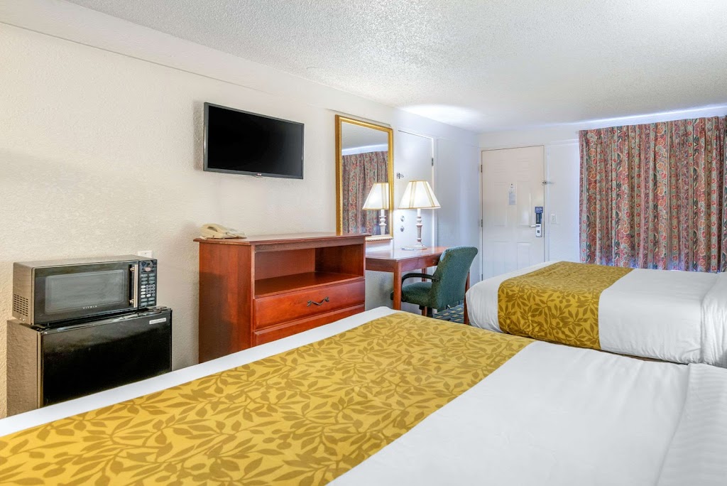 Rodeway Inn | 3950 Parkway Ln, Hilliard, OH 43026, USA | Phone: (614) 710-1060