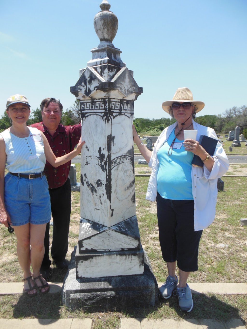 Liberty Hill Cemetery | 16101 TX-29, Liberty Hill, TX 78642, USA | Phone: (512) 778-6792