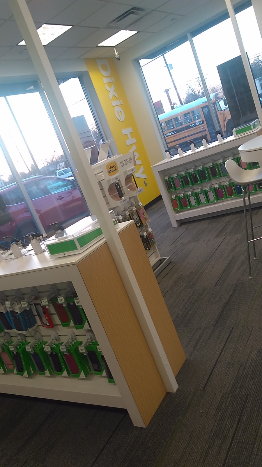 Cricket Wireless Authorized Retailer | 4431 Dixie Hwy #102, Louisville, KY 40216, USA | Phone: (502) 654-7070