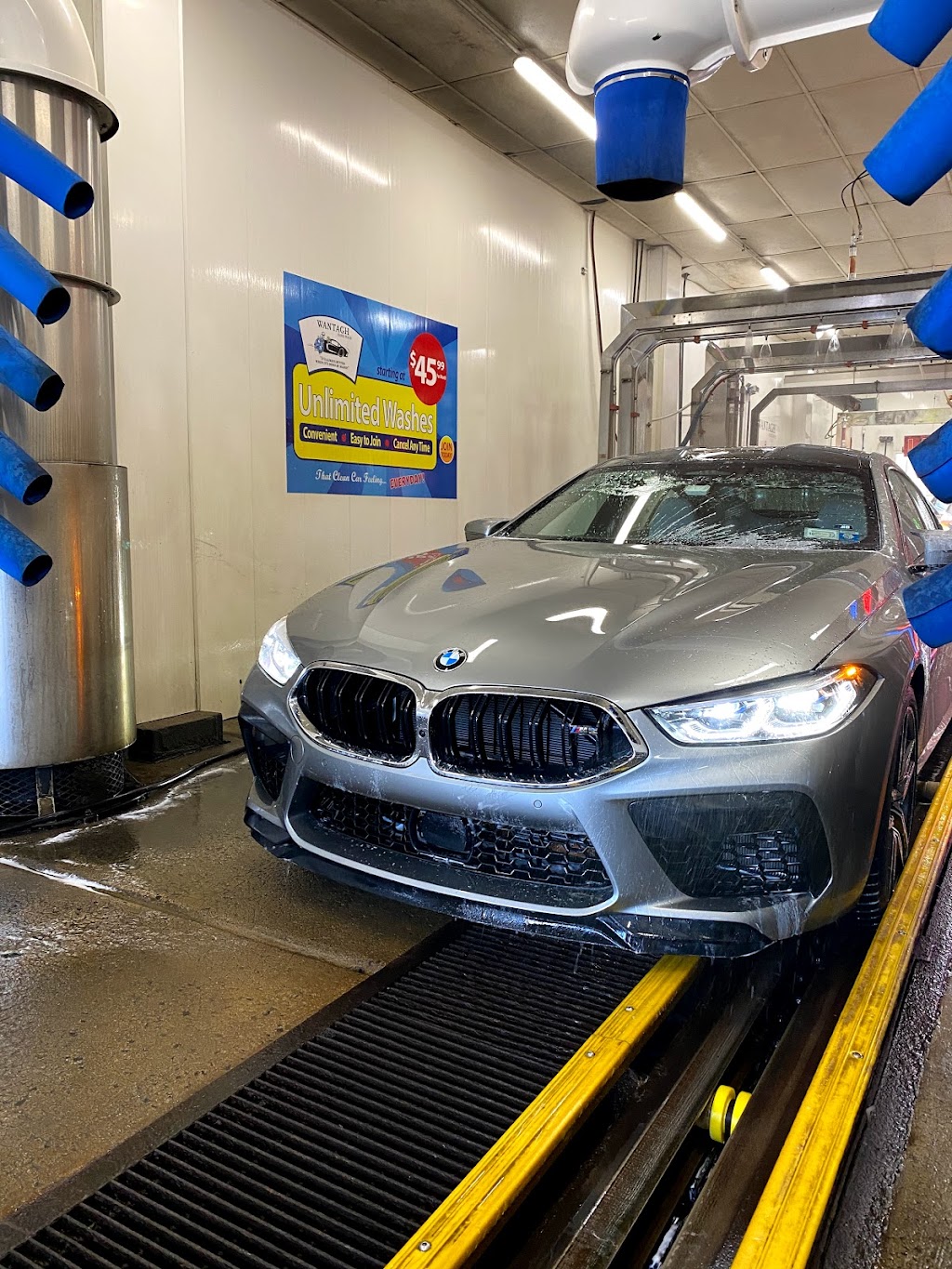Wantagh Hand Car Wash | 3434 Sunrise Hwy, Wantagh, NY 11793, USA | Phone: (516) 785-4129