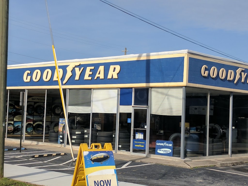 Goodyear Auto Service | 29 Lagrange St, Newnan, GA 30263, USA | Phone: (770) 253-7853