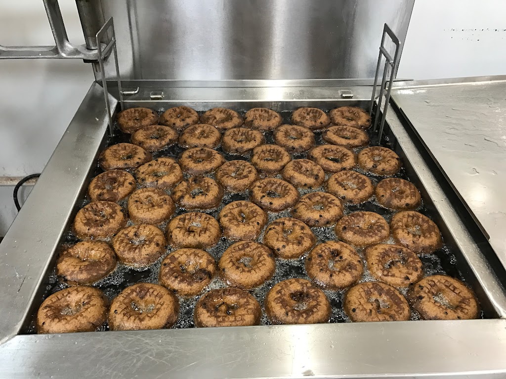 Best Donuts | 1700 N Center St, Bonham, TX 75418, USA | Phone: (903) 640-4226