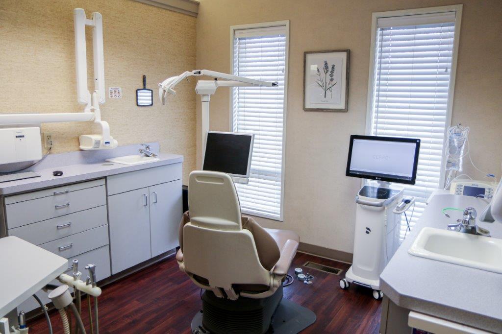 Elite Dental | 1234 N Riverside Ave STE #101, Medford, OR 97501, United States | Phone: (541) 690-1656