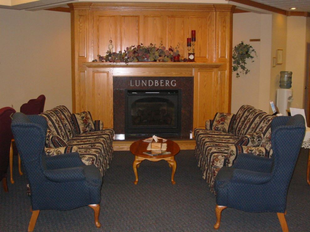 Lundberg Funeral Home | 5839 MN-19, Cannon Falls, MN 55009, USA | Phone: (507) 263-4246