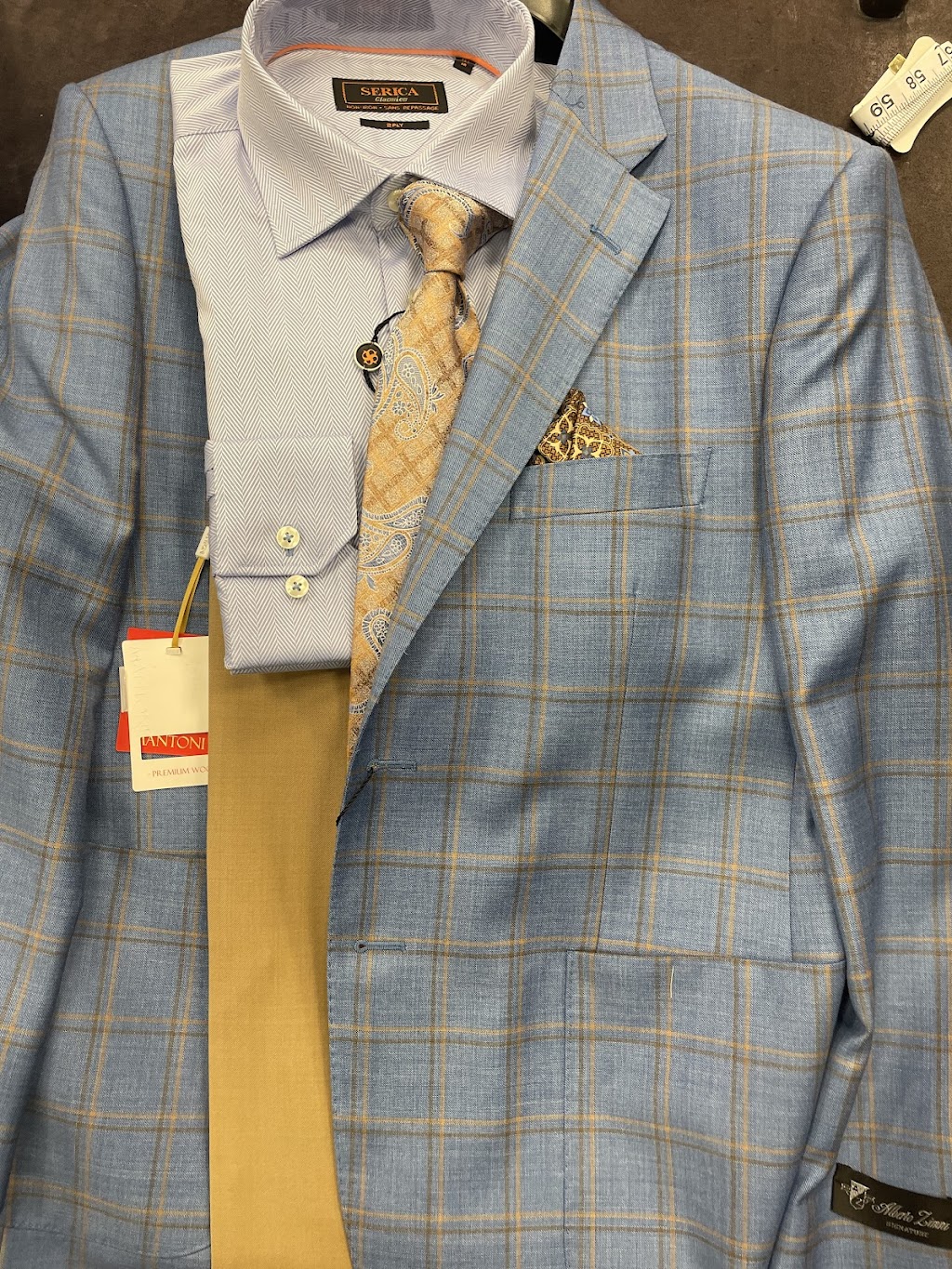 Ticknors Mens Clothier - Crabtree Valley Mall | 4325 Glenwood Ave, Raleigh, NC 27612 | Phone: (919) 786-9850