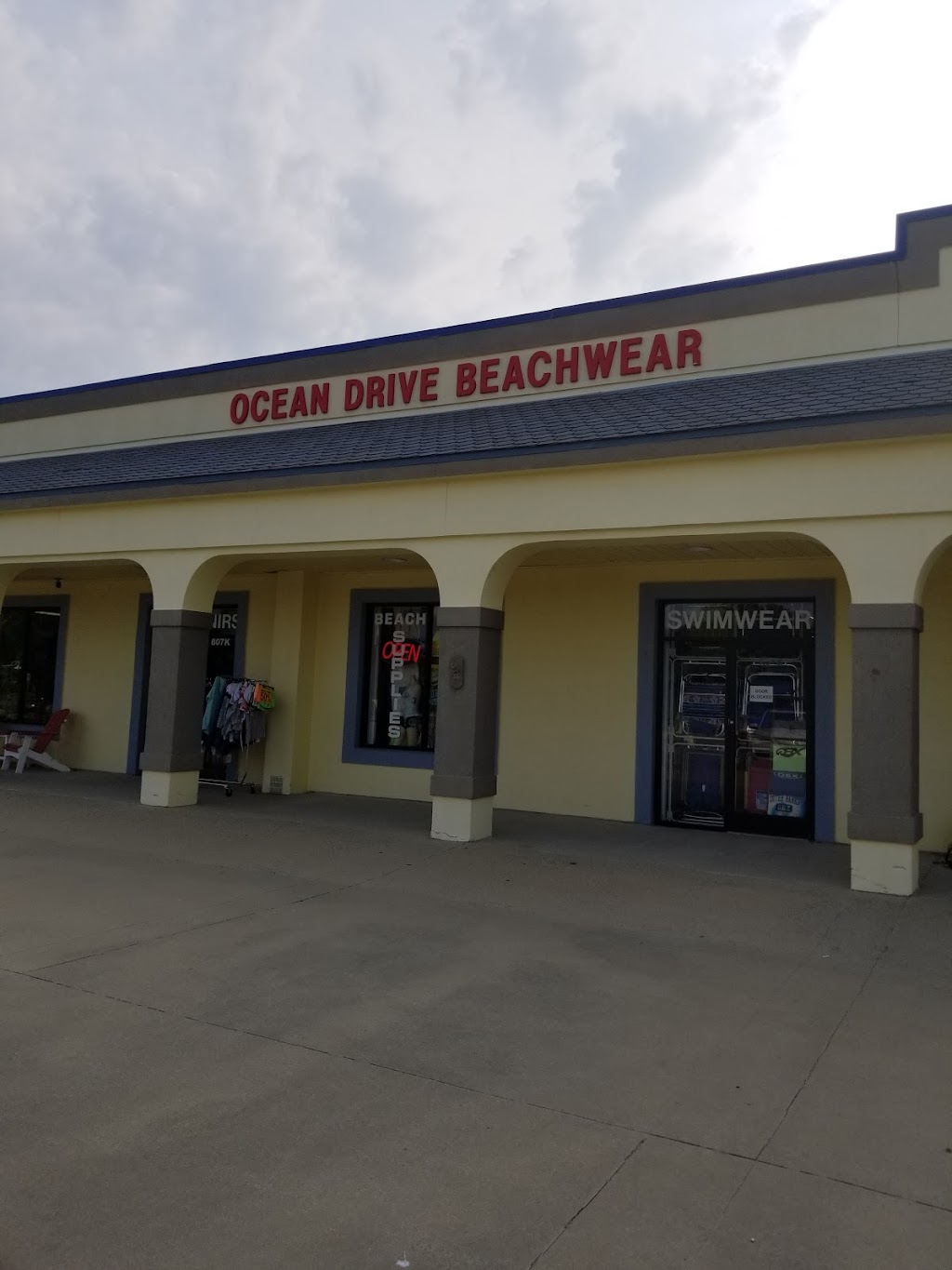 Ocean Drive Beachwear | 807 Ocean Trail, Corolla, NC 27927, USA | Phone: (252) 453-9885