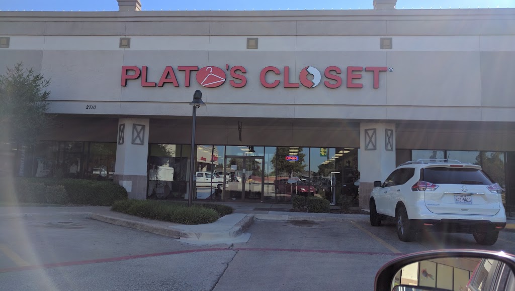 Platos Closet Carrollton, TX | 2710 N Josey Ln #316, Carrollton, TX 75007, USA | Phone: (469) 892-6974