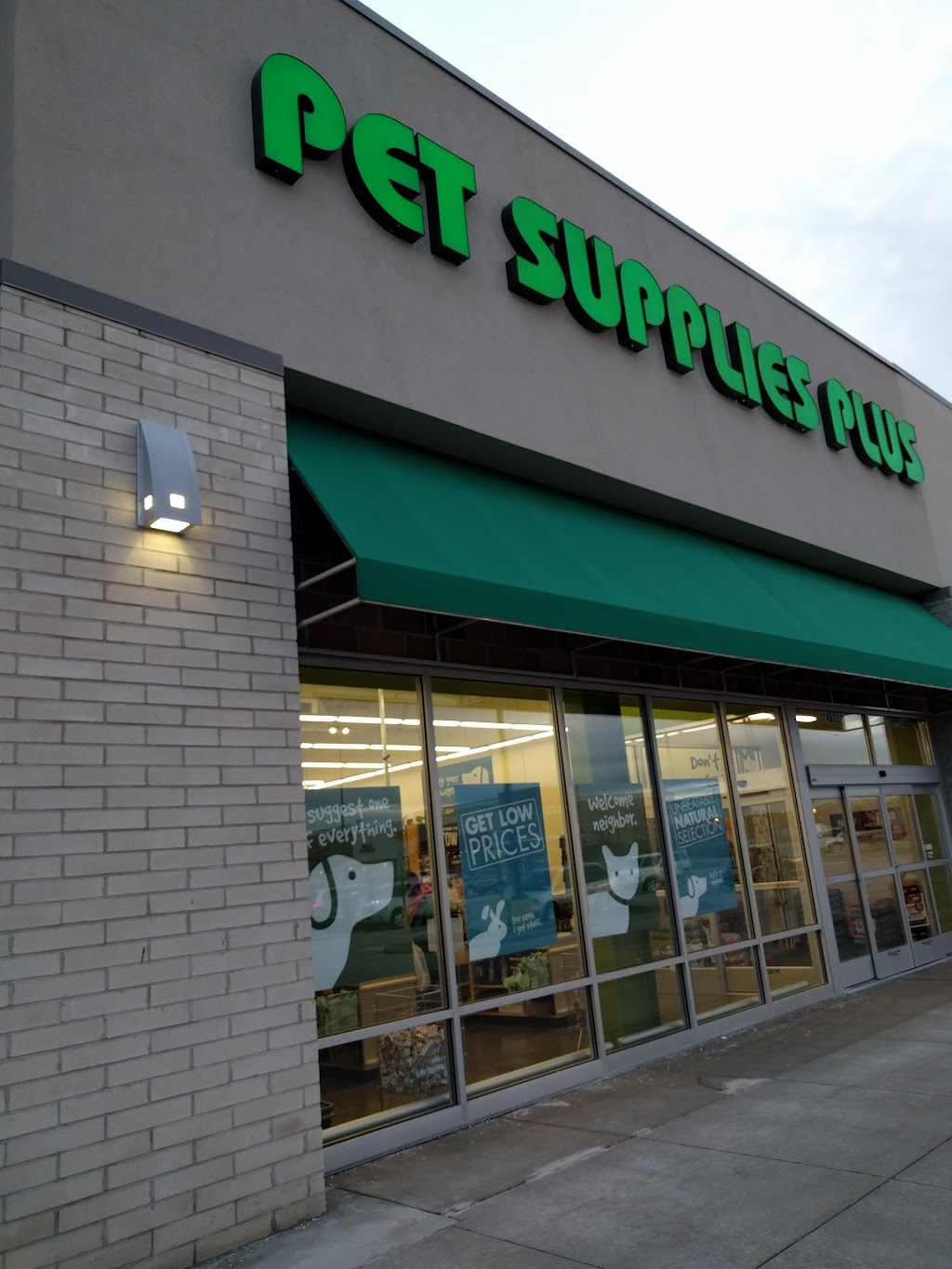 Pet Supplies Plus Stow | 4332 Kent Rd, Stow, OH 44224, USA | Phone: (330) 686-0055