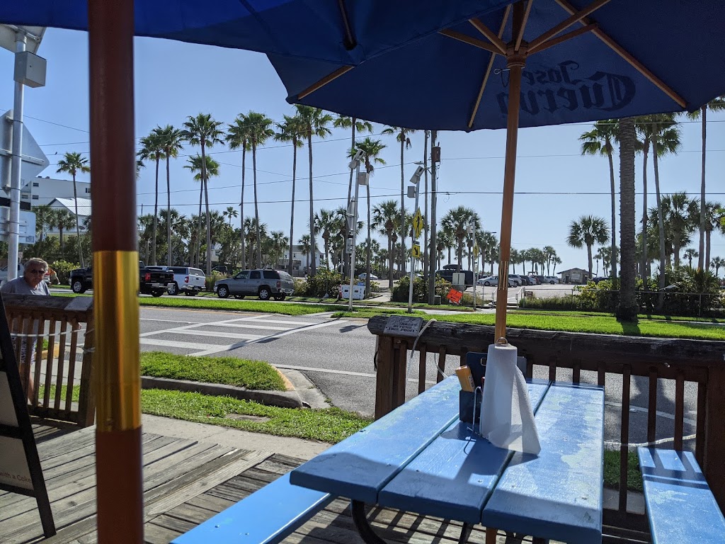 Friendly Tavern | 18121 Gulf Blvd, Redington Shores, FL 33708, USA | Phone: (727) 393-4470