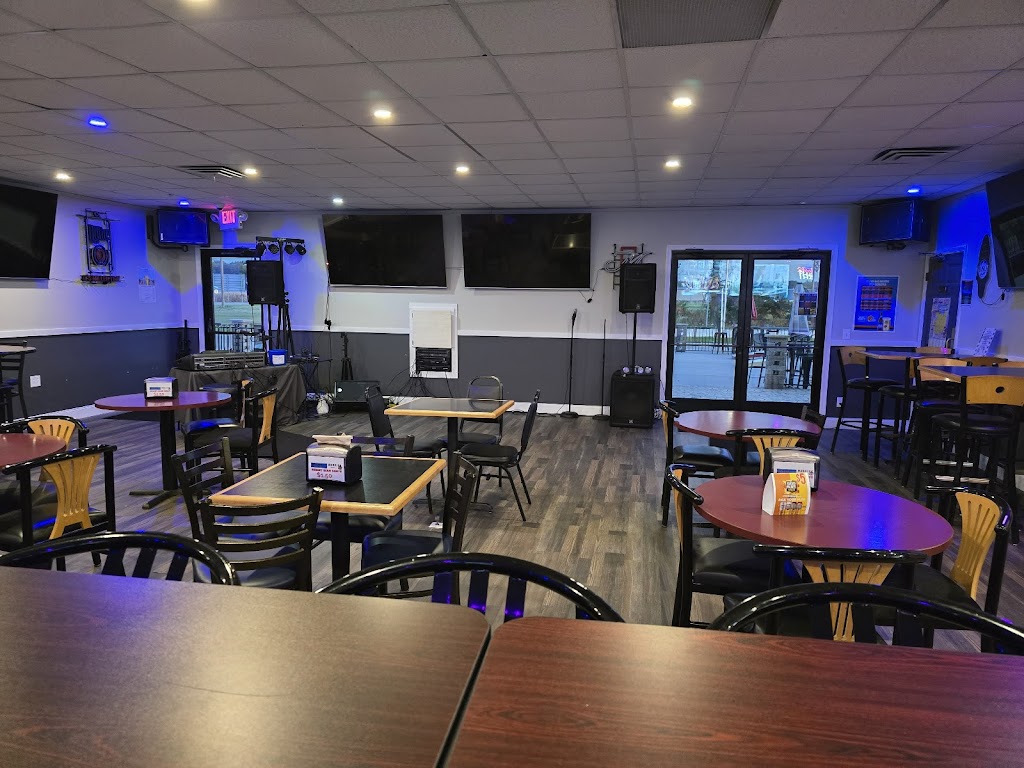 Bowlero Lanes Fun Center Fostoria | 1090 US-23, Fostoria, OH 44830, USA | Phone: (419) 435-3990