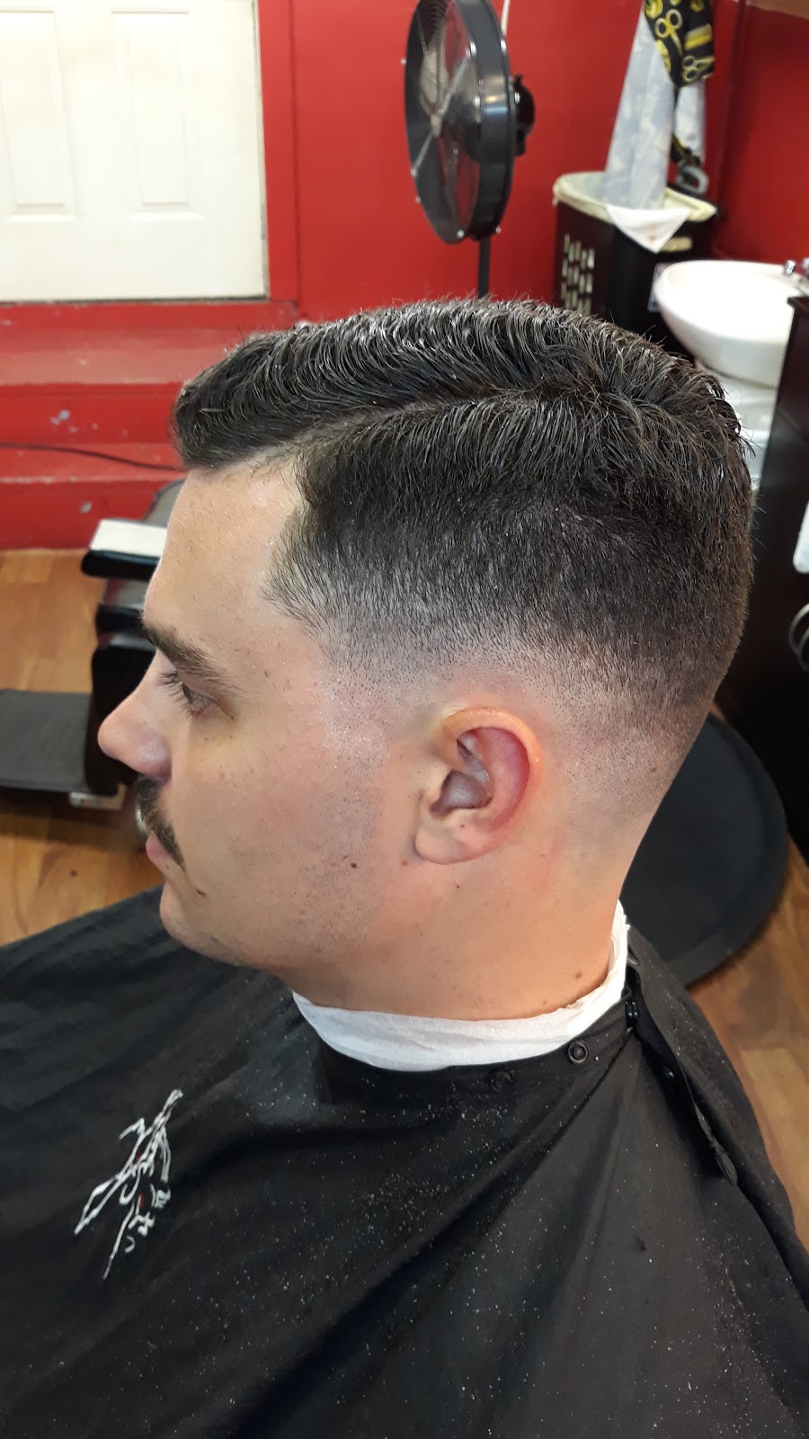 Upscale Creations Barbershop | 500c E Trinity Ln, Nashville, TN 37207, USA | Phone: (615) 573-9028