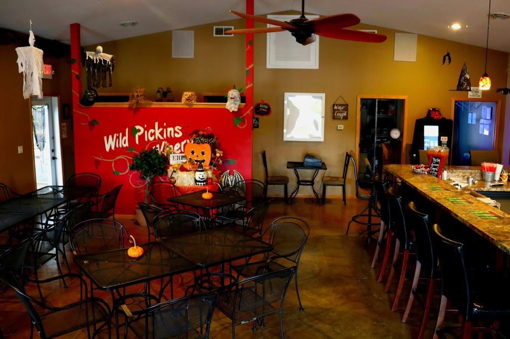 Wild Pickins Winery | 14223 IL-111, Chesterfield, IL 62630, USA | Phone: (618) 753-3833