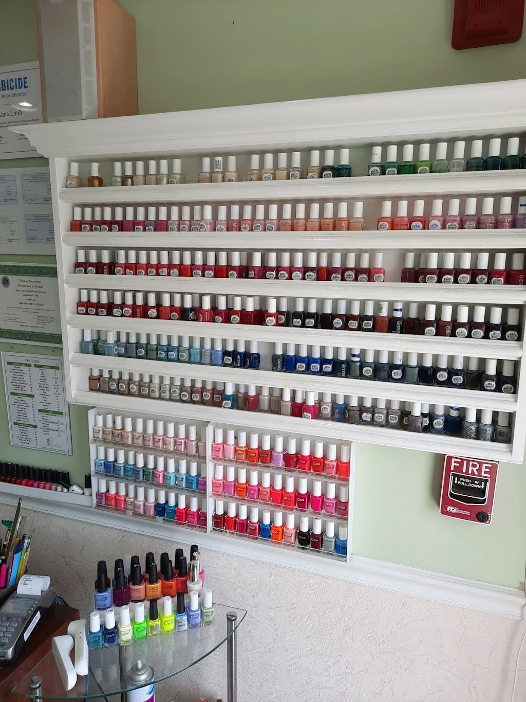 Annas Nail Spa(Greens Nails) | 1068 North Street #1, Greenwich, CT 06831, USA | Phone: (203) 862-9700