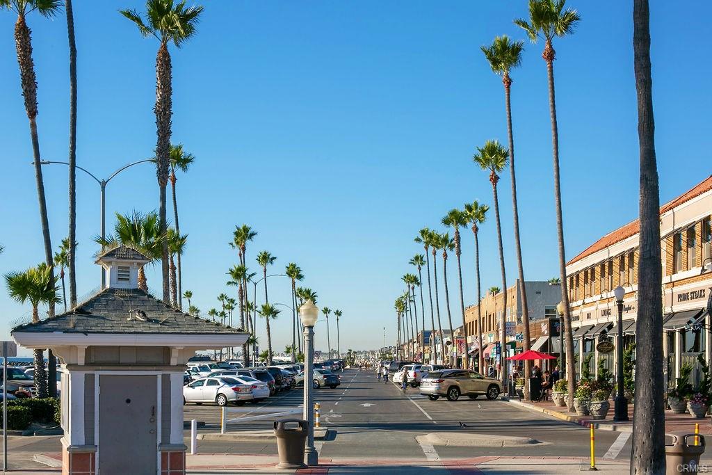 Ocean View! HappiTravels Beach House Rentals | 112 46th St, Newport Beach, CA 92663, USA | Phone: (909) 489-6735