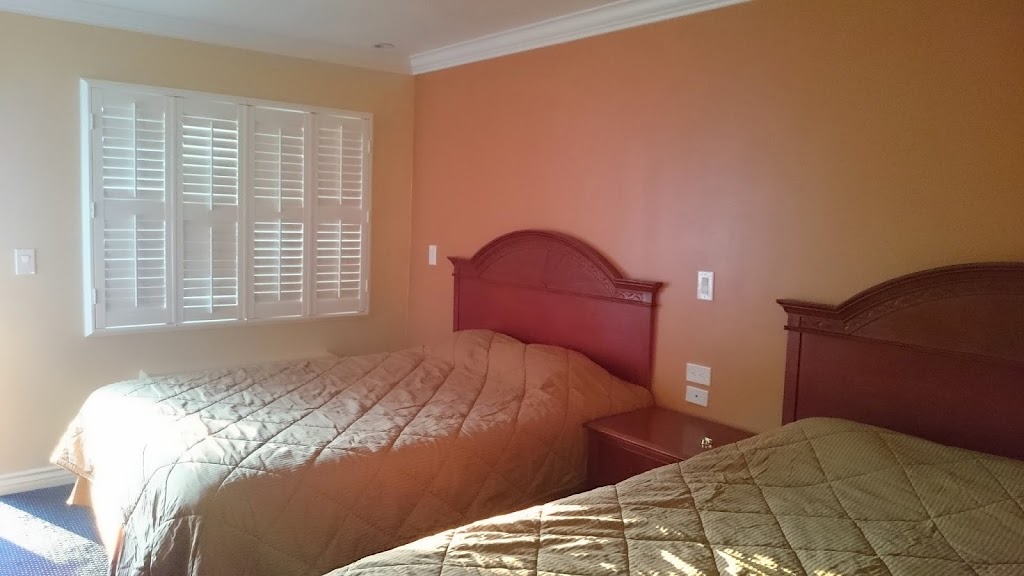 Corona Inn | 2871 E Florence Ave, Huntington Park, CA 90255, USA | Phone: (323) 835-6900