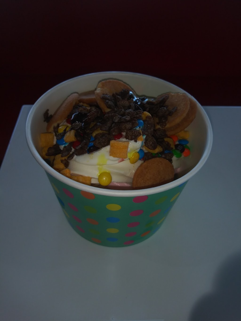 Avalanche Frozen Yogurt | 1500 Oliver Rd, Fairfield, CA 94534, USA | Phone: (707) 422-9500