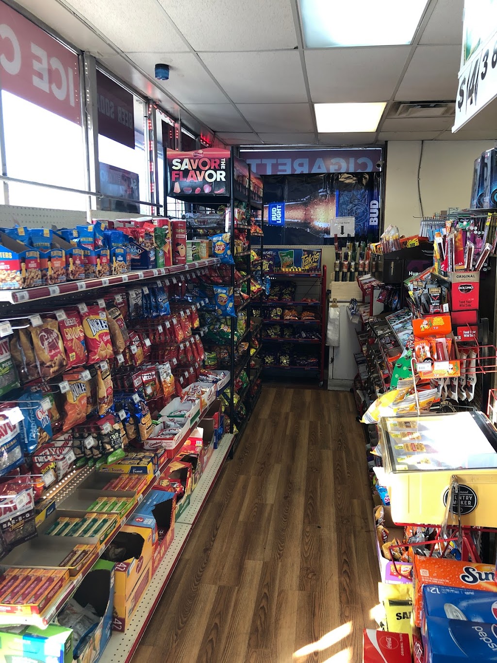 Food Mart B | 1400 N Market St A, Wichita, KS 67214, USA | Phone: (316) 243-0142