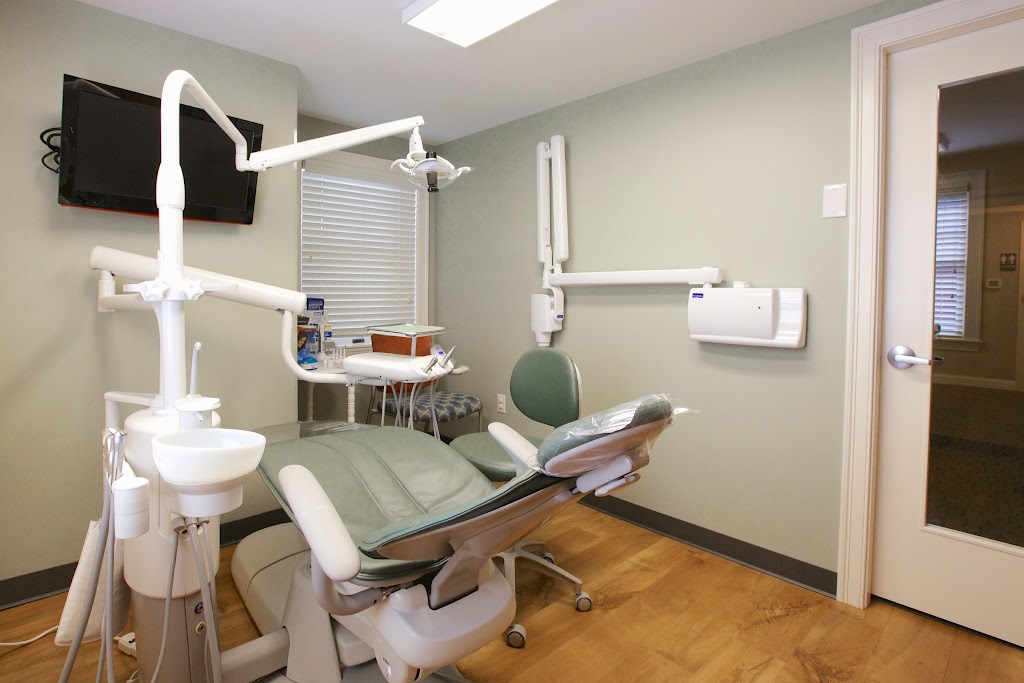 Danvers Dental Care | 40 Poplar St, Danvers, MA 01923 | Phone: (978) 774-8181