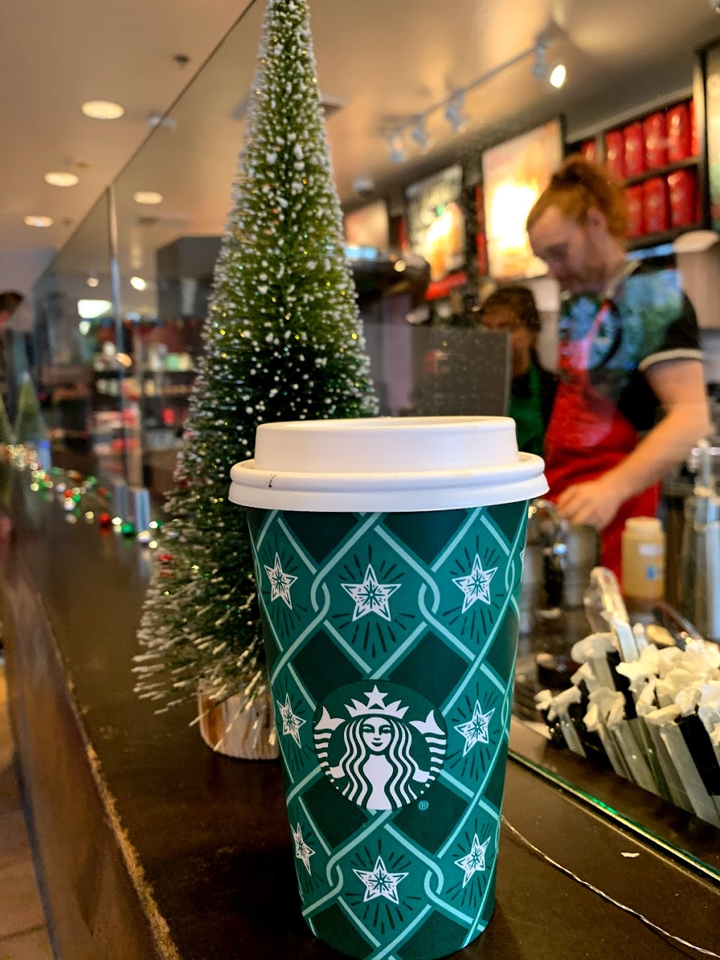 Starbucks | Jefferson at Bay Meadows, 1391 Saratoga Dr, San Mateo, CA 94403, USA | Phone: (650) 357-7440