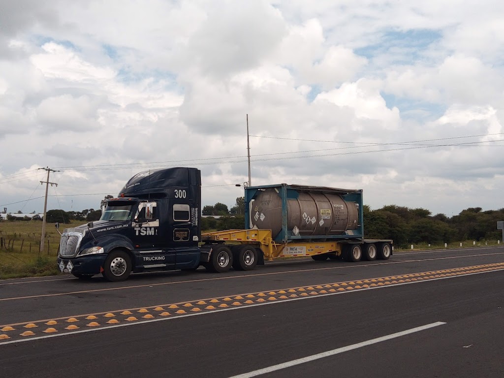 TSM DIVISION TRUCKING | Libramiento mex ll km 30, ejido la cruz, 88176 Nuevo Laredo, Tamps., Mexico | Phone: 867 890 0012