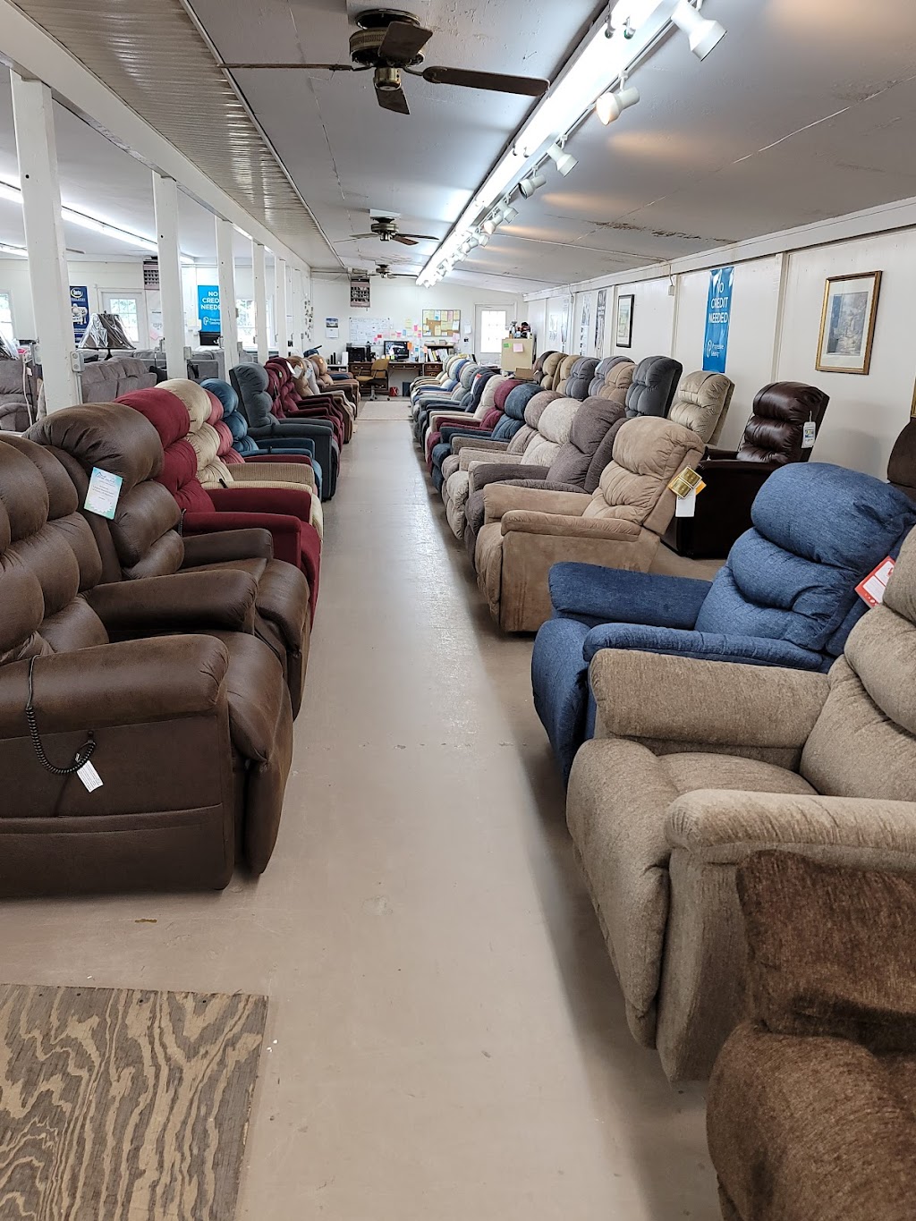 Riverside Furniture | 1580 Greensboro Rd, Martinsville, VA 24112, USA | Phone: (276) 632-1286