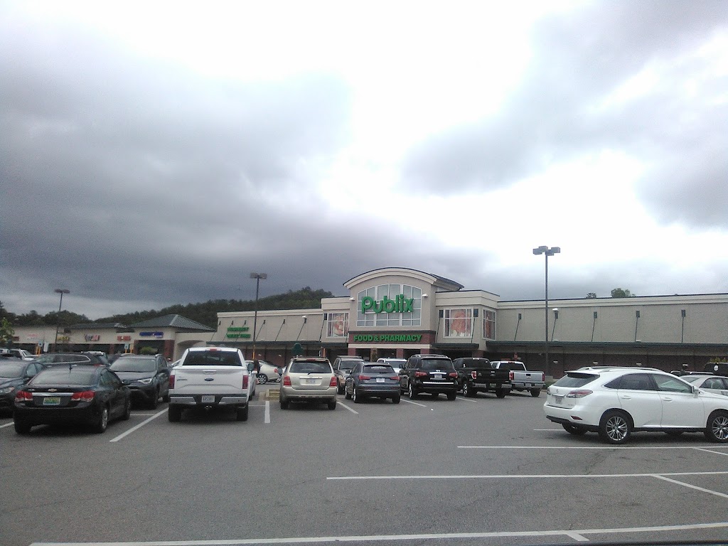 Publix Super Market at Pelham Towne Center | 365 Huntley Pkwy, Pelham, AL 35124 | Phone: (205) 620-0102